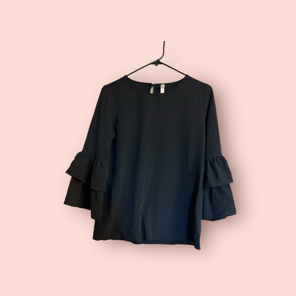 Xhilaration Black Bell Sleeve Blouse
